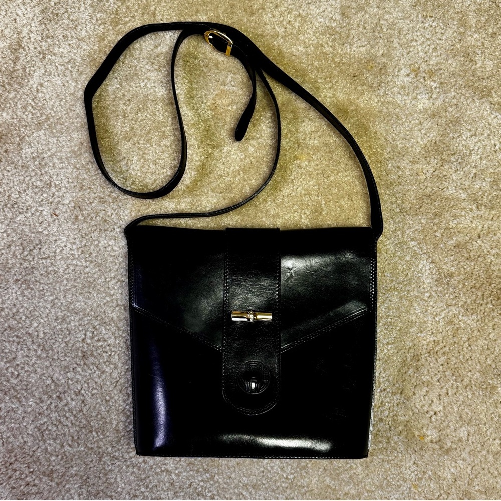 Vera‎ Pelle Black Leather Shoulder Bag